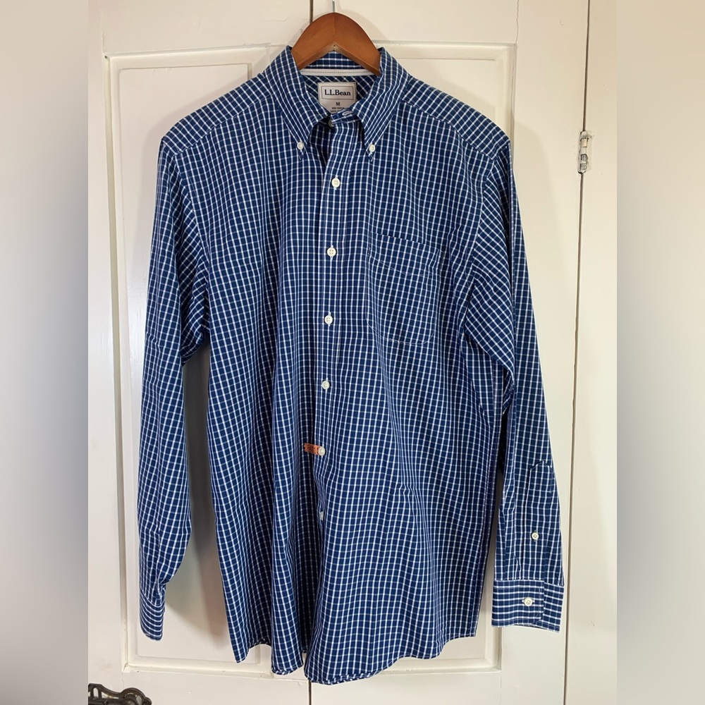 LL Bean Shirt Mens Medium Blue Long Sleeve Button Down Coastal‎ Prep Office Work